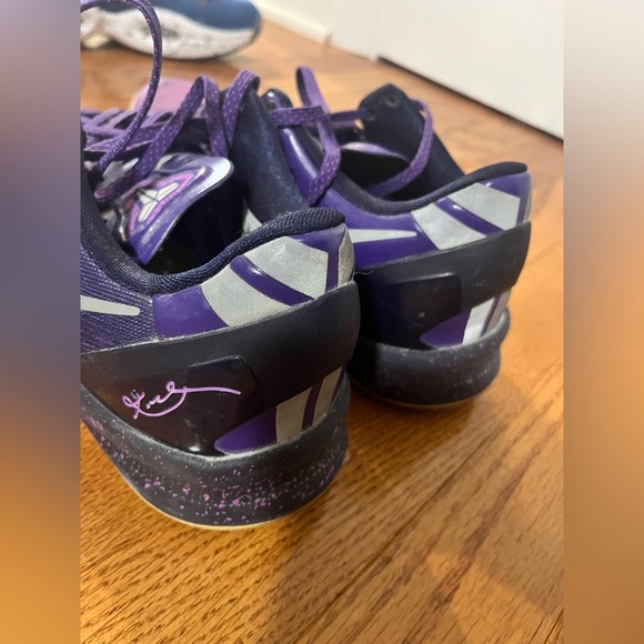 Nike Men’s Kobe 8 purple gradient - size 8.5 - Picture 3 of 5